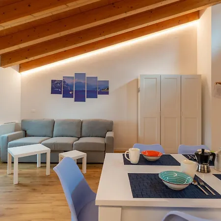 Attico By Interhome Lejlighed *