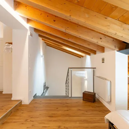 Attico By Interhome Lejlighed